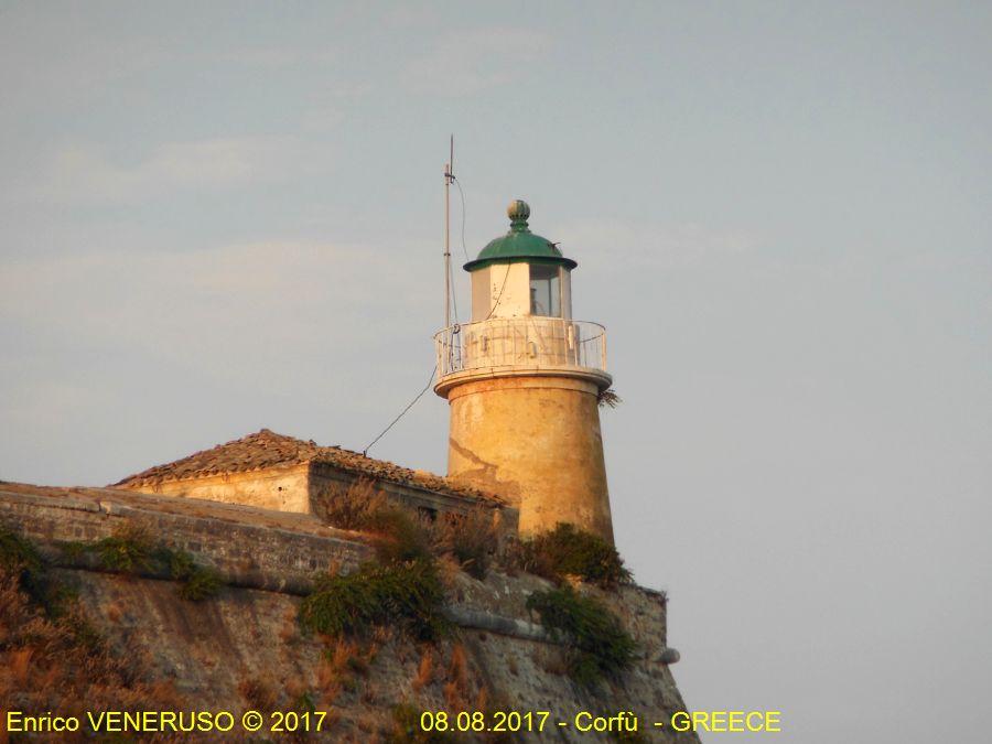 65 - Faro Castello Car ( Castello Car lighthouse.jpg